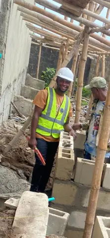 I'm at work in lekki phase 1